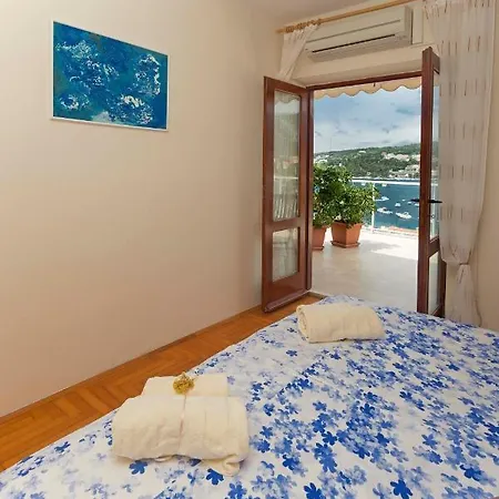Seaview - Zf Hvar 4*