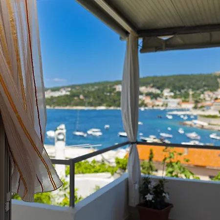 Seaview - Zf Hvar Gæstehus