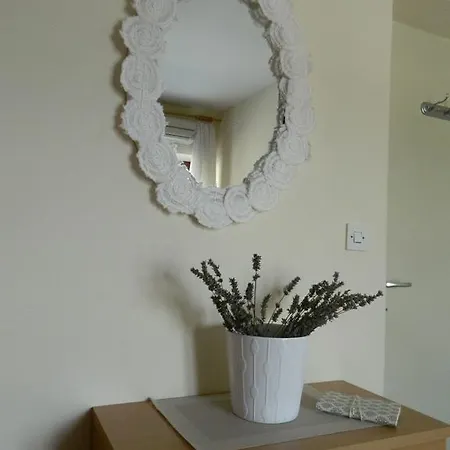 בית הארחה Seaview - Zf Hvar חוואר