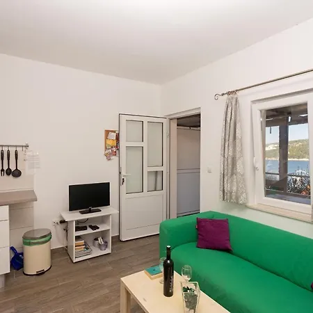 בית הארחה Seaview - Zf Hvar חוואר