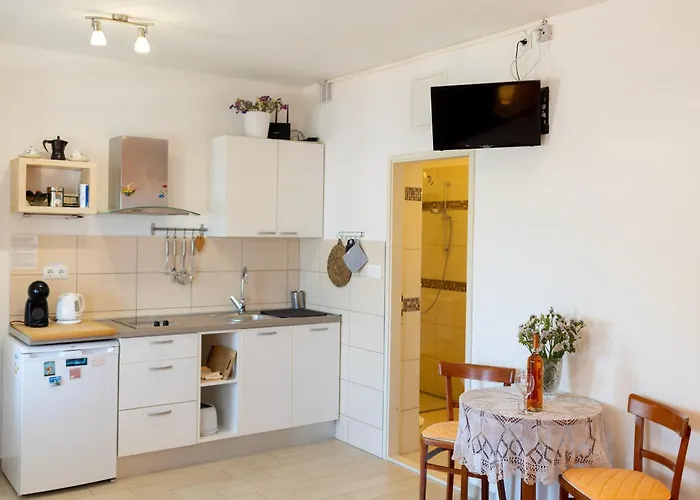 Seaview - Zf Hvar Гостьовий будинок Хвар