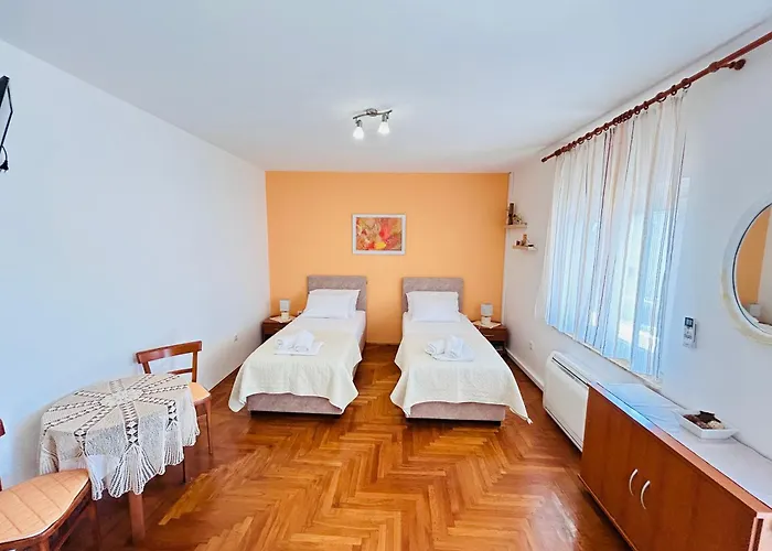 Гостьовий будинок Seaview - Zf Hvar