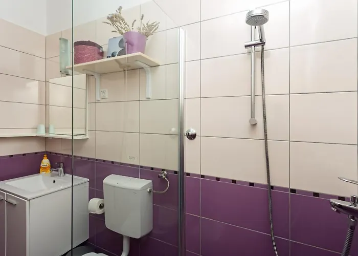 Гостьовий будинок Seaview - Zf Hvar