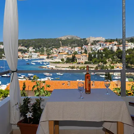 Casa de hóspedes Seaview - Zf Hvar 4*