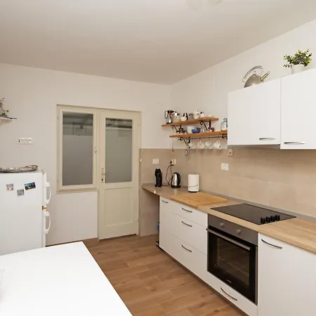 Seaview - Zf Hvar 4*