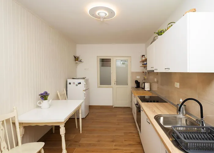 Seaview - Zf Hvar 4* هفار