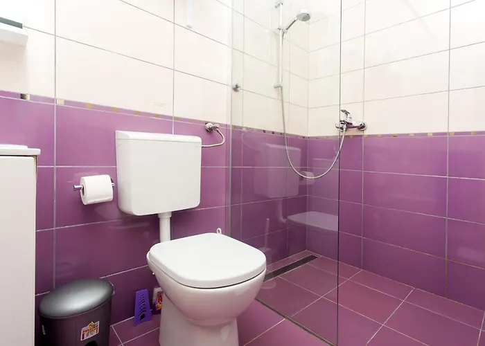 Seaview - Zf Hvar Affittacamere